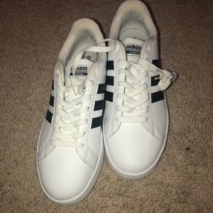 Brand new Adidas grand court shoes